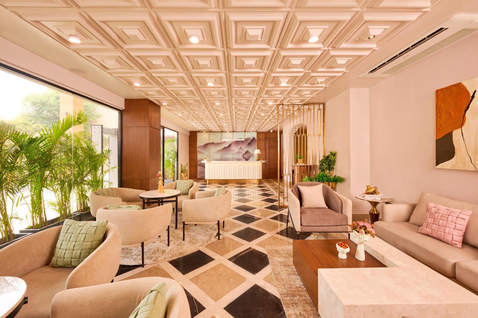 Iris Sarovar Portico 古尔冈 外观 照片