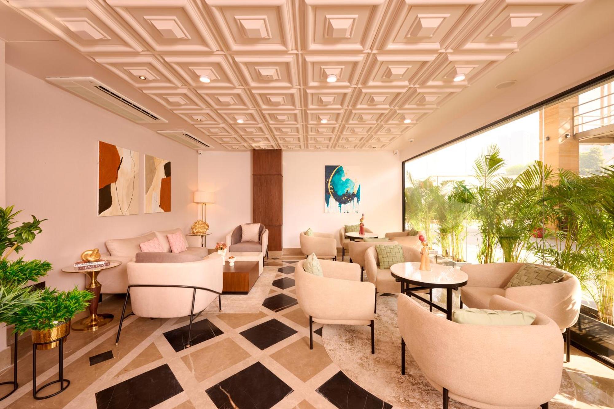 Iris Sarovar Portico 古尔冈 外观 照片