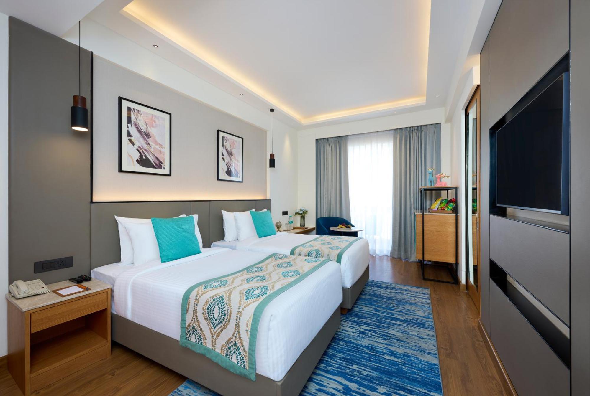 Iris Sarovar Portico 古尔冈 外观 照片