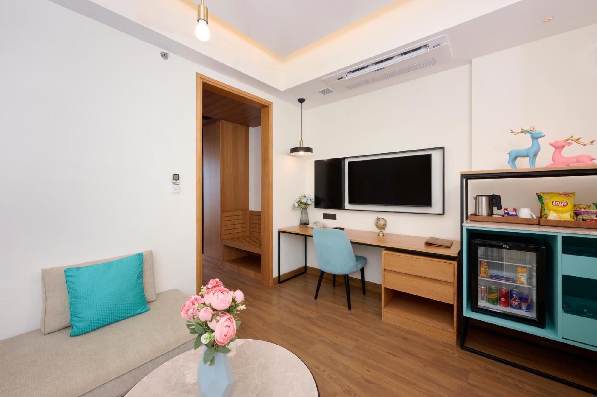 Iris Sarovar Portico 古尔冈 外观 照片