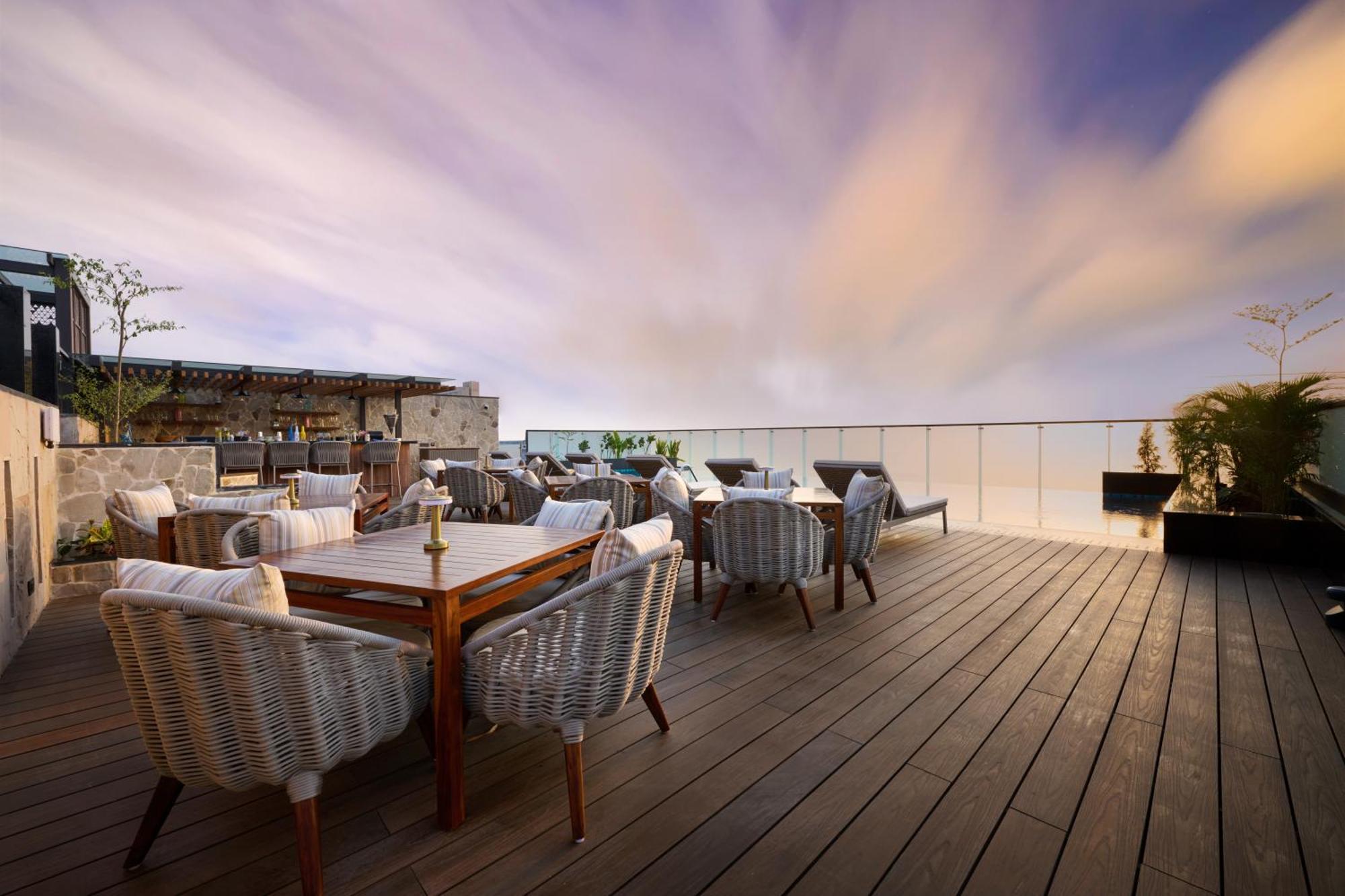 Iris Sarovar Portico 古尔冈 外观 照片