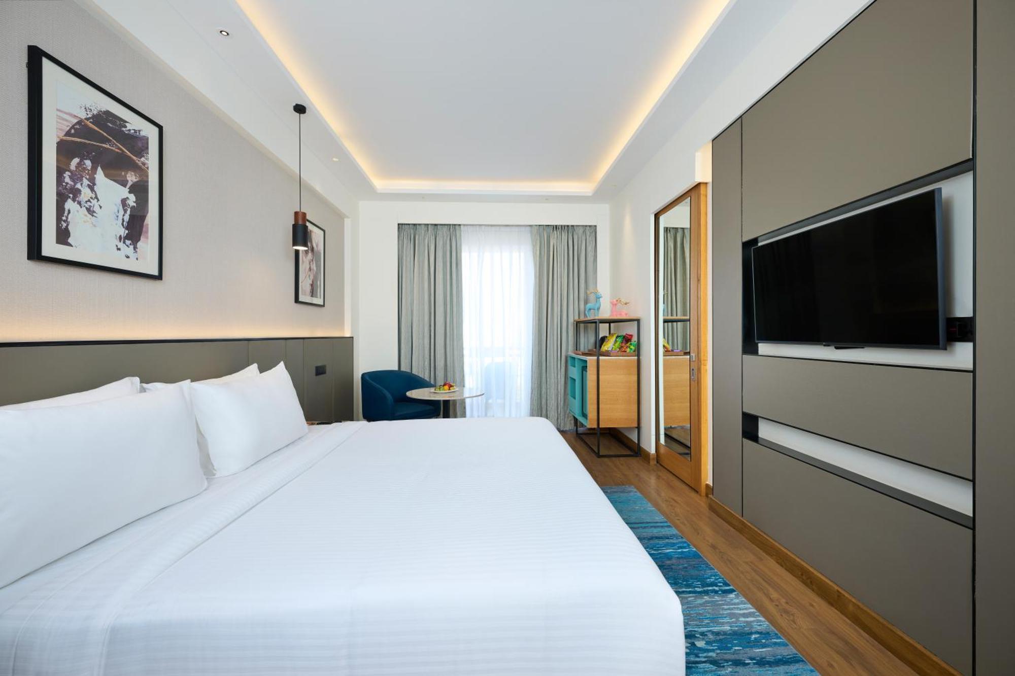 Iris Sarovar Portico 古尔冈 外观 照片